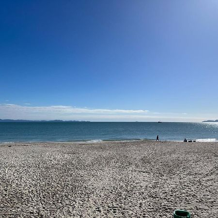 Apto 30 Passos Da Areia Da Praia Appartement Florianópolis Buitenkant foto